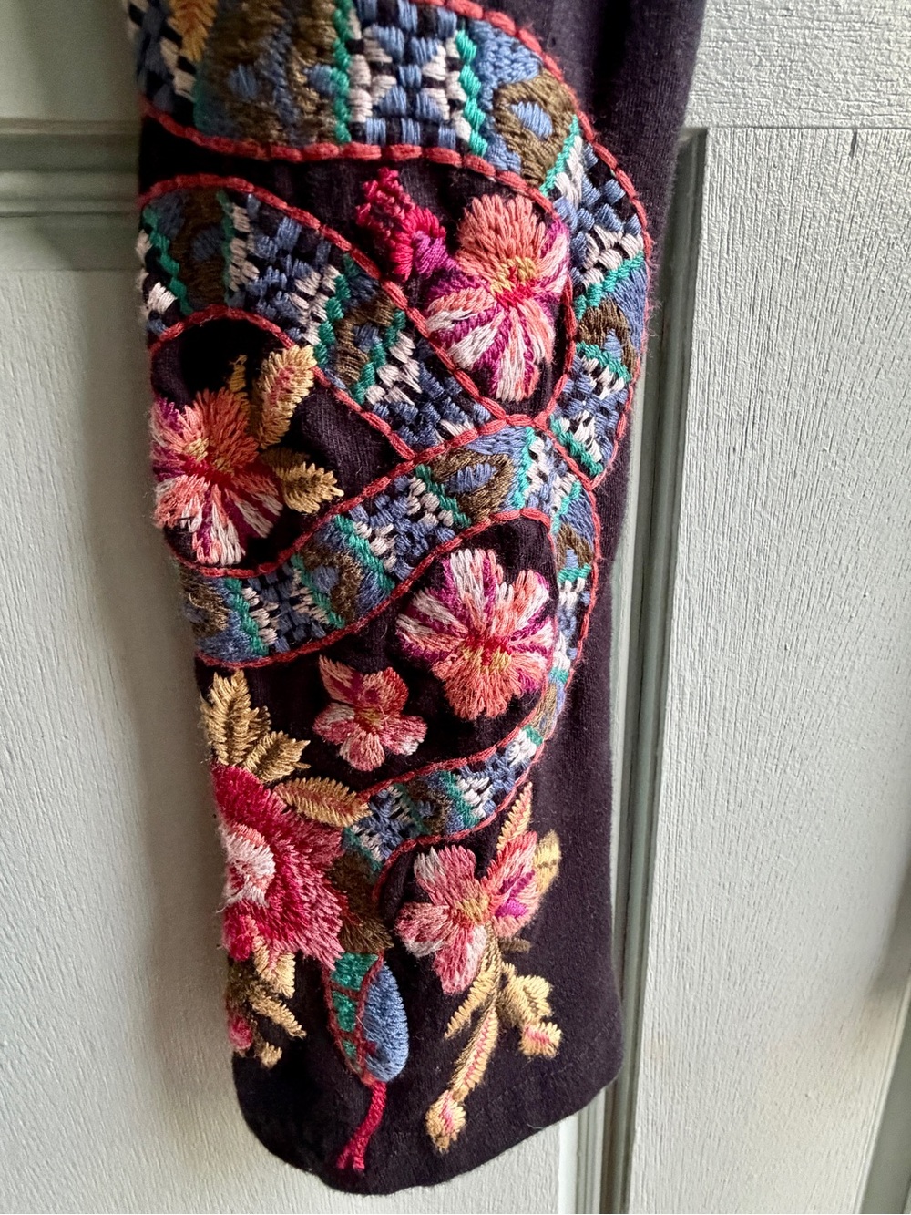 Johnny Was Black Leggings with Pink Floral & Snake Embroidery - XS